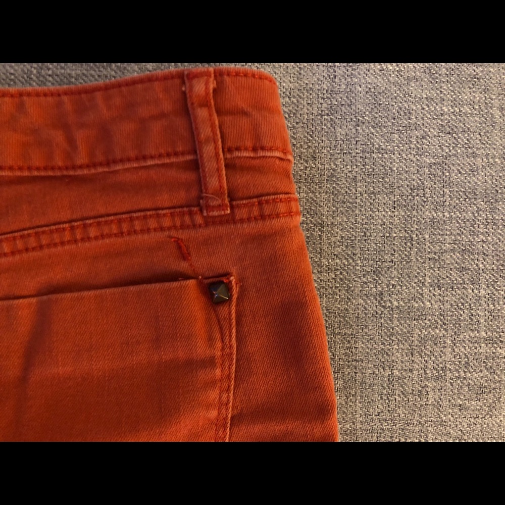 Shorts - Picture 6 of 6